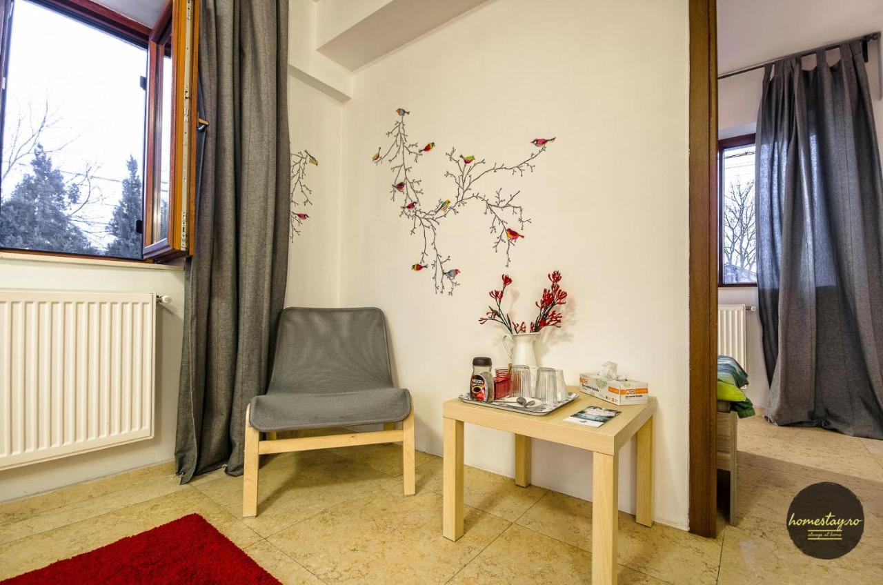 homestay Otopeni Luaran gambar