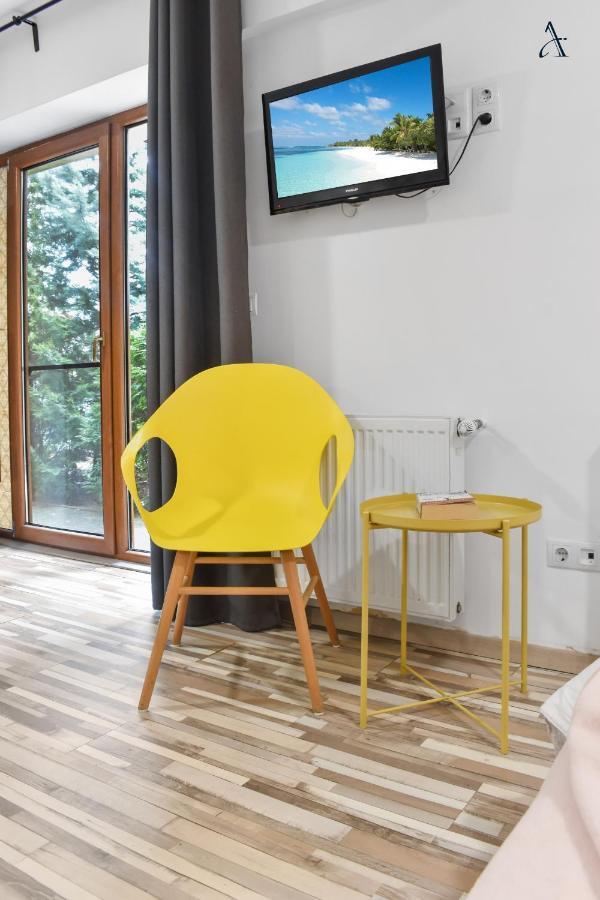 homestay Otopeni Luaran gambar